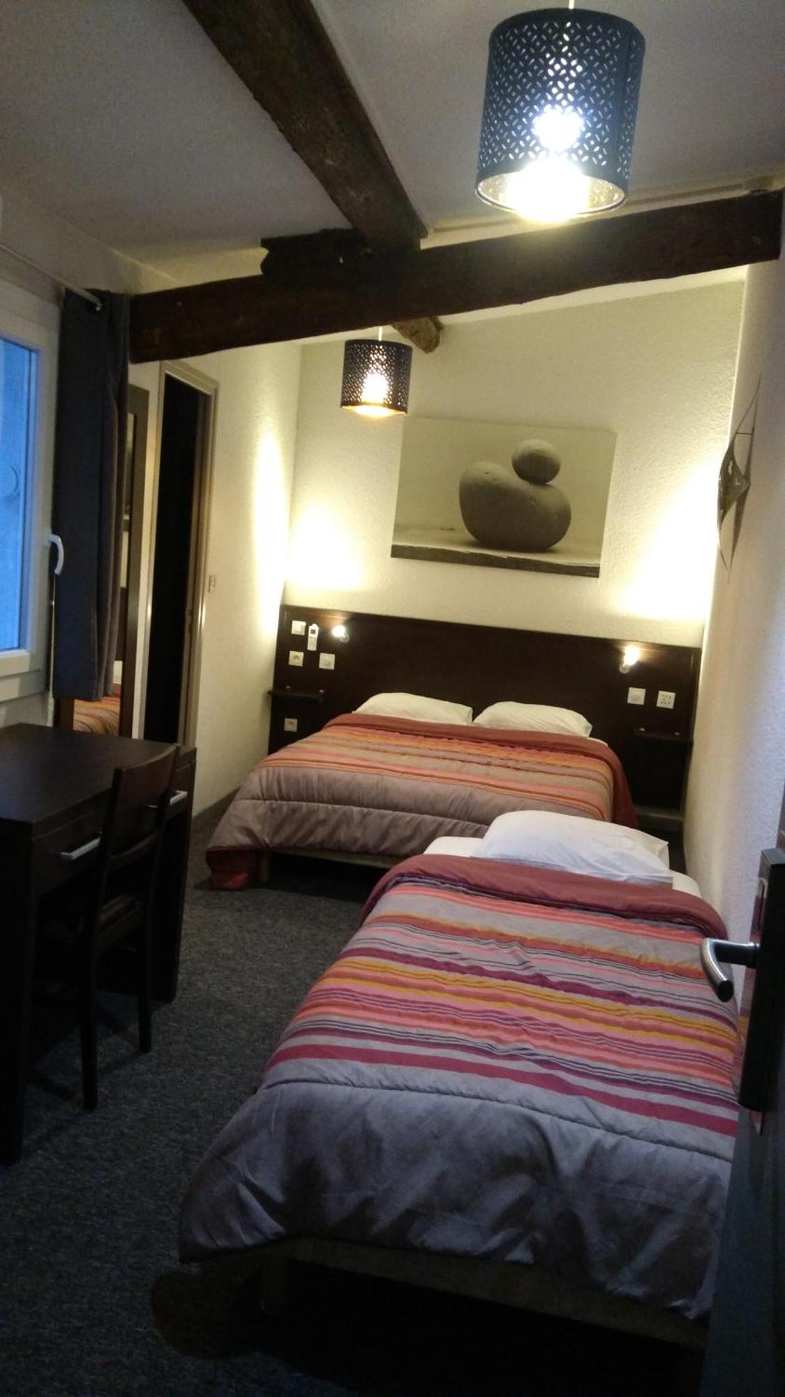 Mauguio Center Hôtel Buitenkant foto